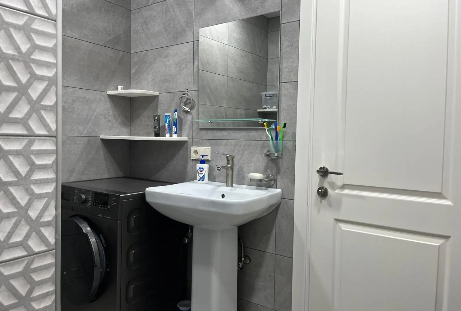 Comfortable Apartment In Batumi Georgien