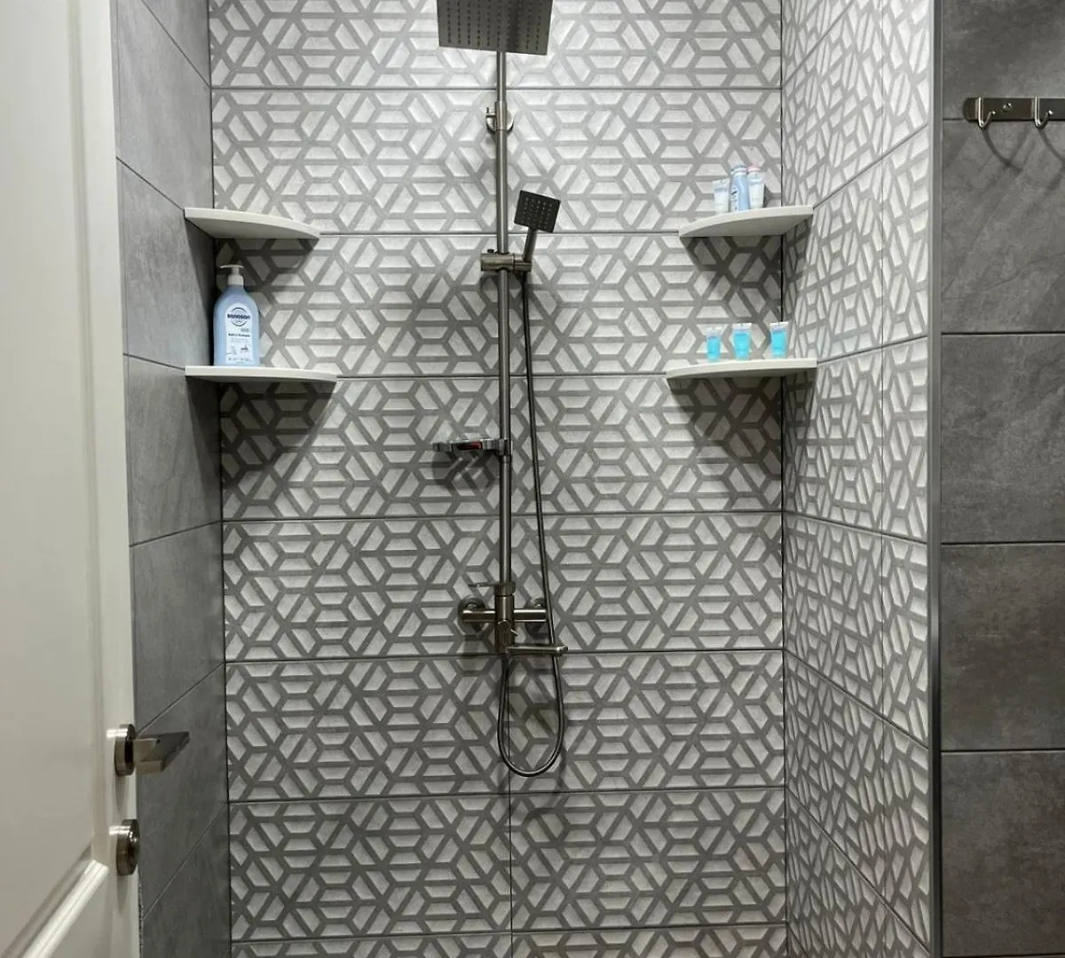 Comfortable Apartment In Batumi